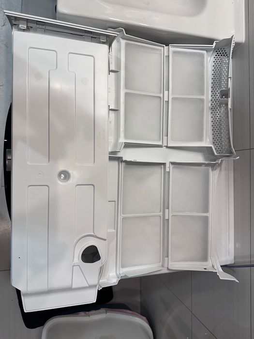Suszarka BOSCH Serie 4 WTH85V9FPL 61.3 cm