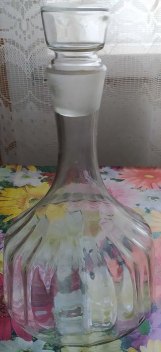 Продам графины, кувшины, рюмки, стаканы