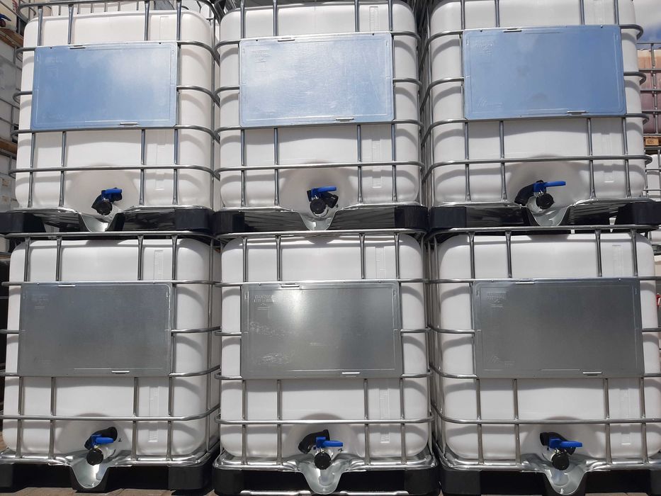 Zbiornik IBC 1000L mauzer nowy wkład  ATEST DO WODY PITNEJ