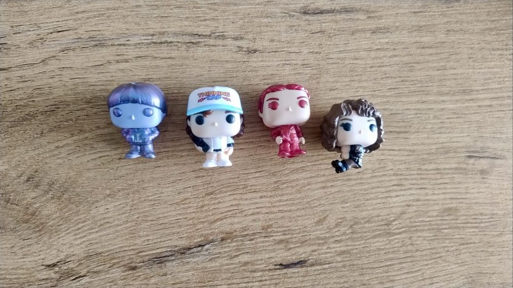 4 figurki Stranger Things