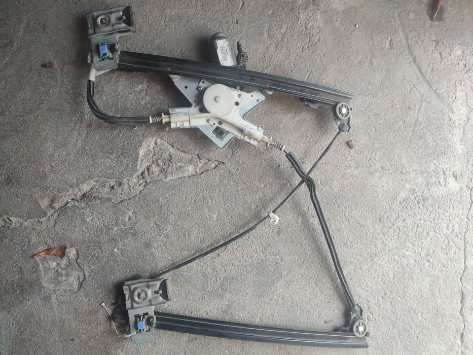 Elevador do vidro polo