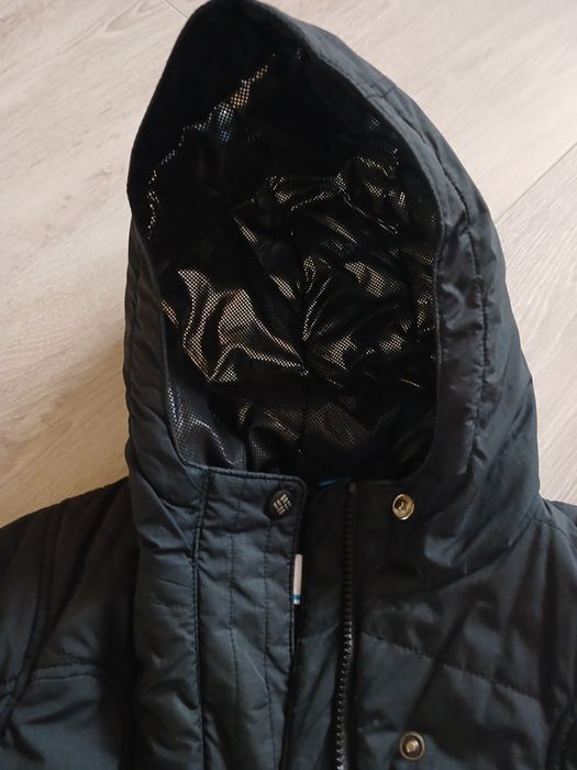 Продам куртку осінню весняну  Columbia