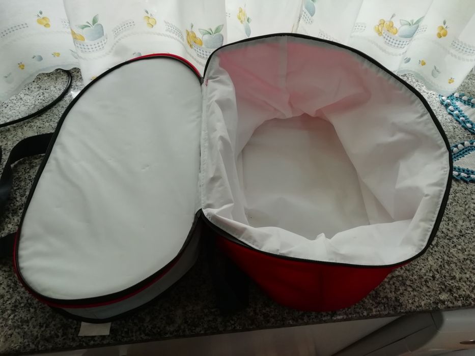 SACO TÉRMICO para praia,campismo,viagem,lancheira.0,50x0,30 e 0,35 alt