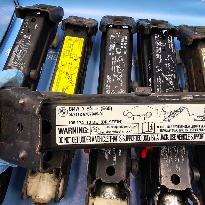 Оригинальный домкрат BMW E46, E39, Ключ Крюк буксировочный