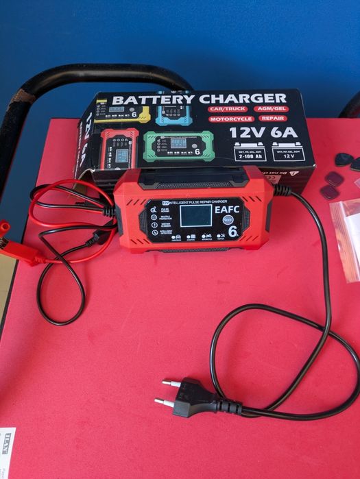 Carregador baterias 12v 6 amperes