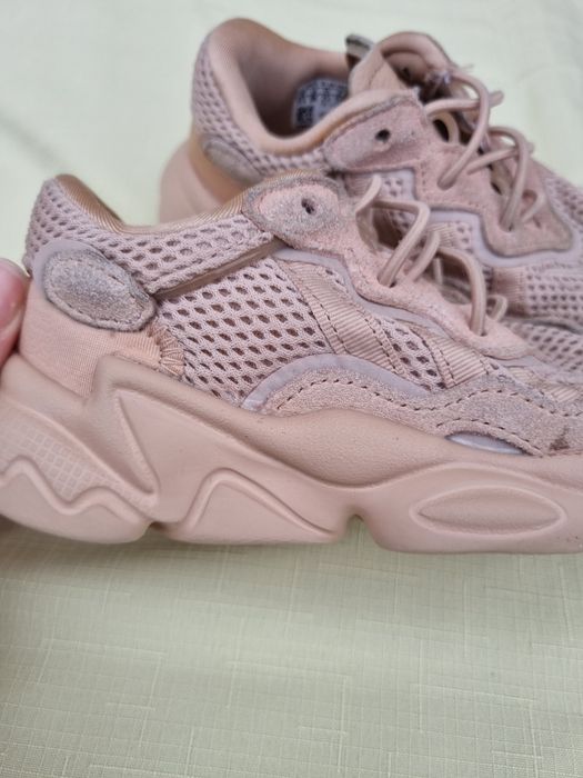 Addidas dla dziewczynki rozmiar 28, 5
