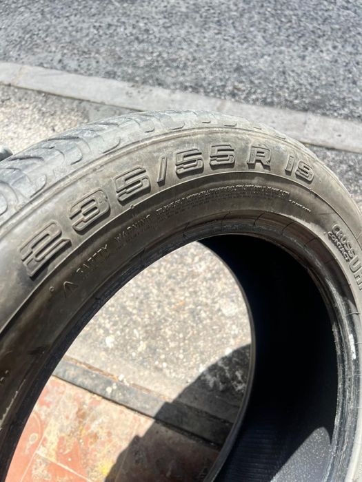 235/55/19 continental 4 pneus