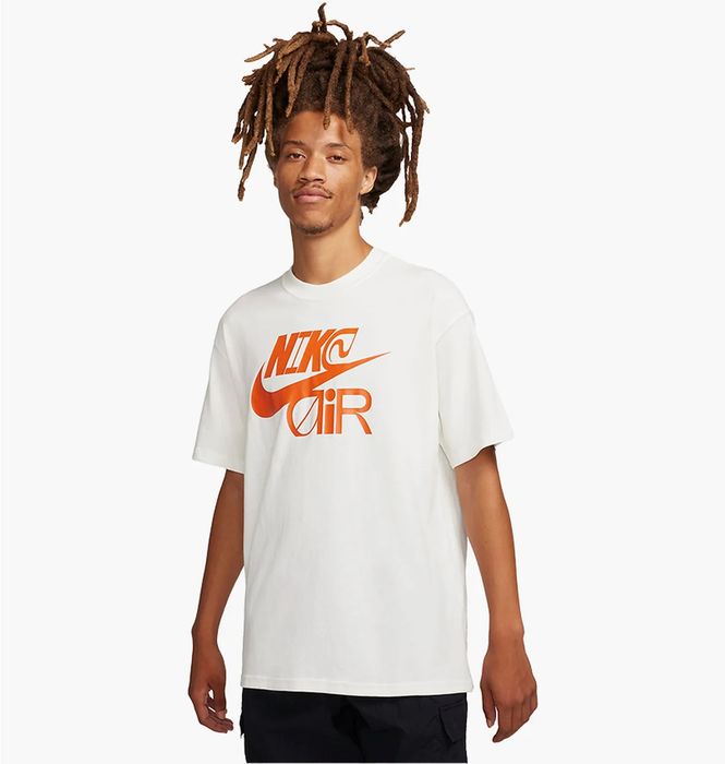 Оригінал! Футболка Nike Sportswear Max90 T-Shirt (молочна) (S)