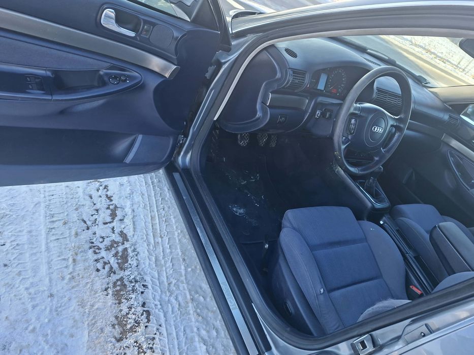 Audi A4 B5 polift 2000r 1.9 TDI
