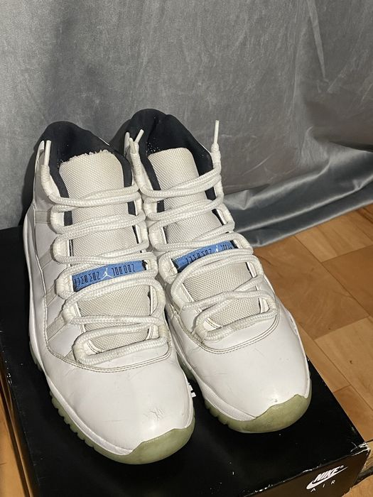 Jordan 11 Legend Blue