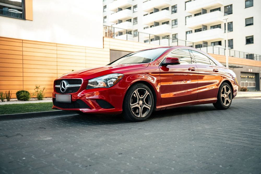 Mercedes-Benz CLA Stan idealny, jedyne 47515 km przebiegu. Pelna dokumentacja.
