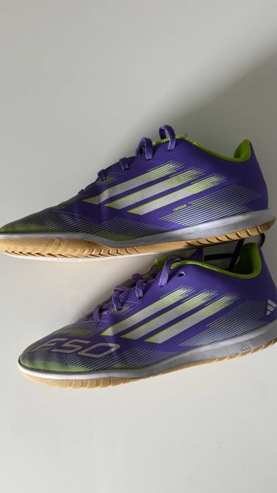Ténis Futsal Adidas F50