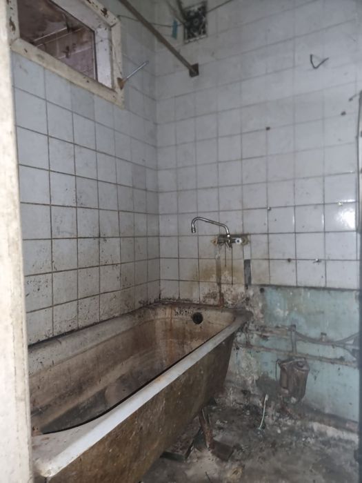 Продам 2 кім Борщагівка,Зодчих 78