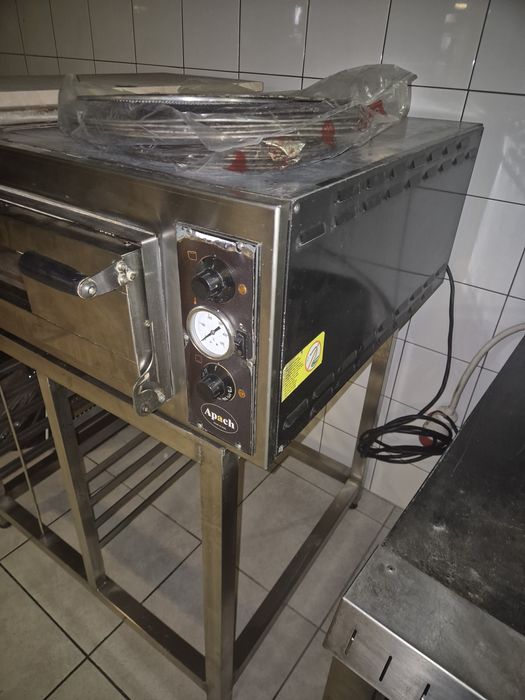 Пицца печь бу продам