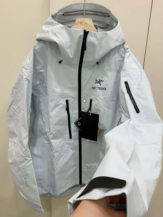 ветровка arcteryx alpha sv