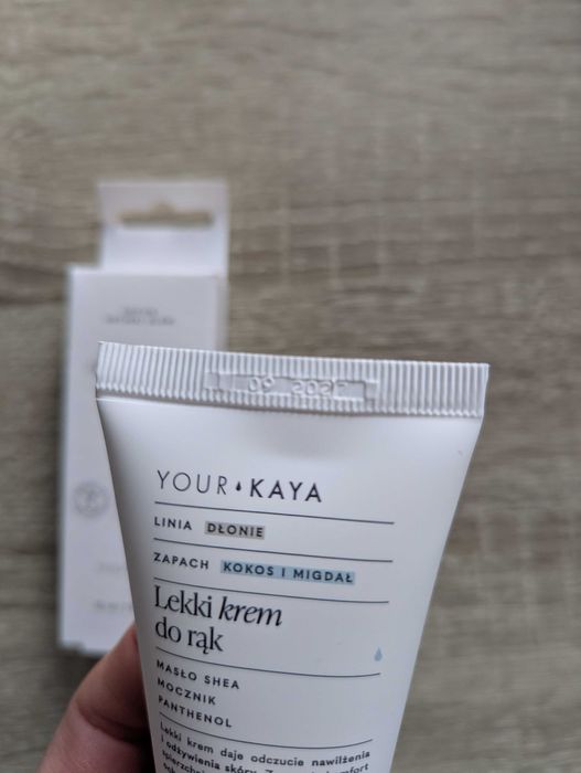 ZESTAW Your Kaya olejek do ust + lekki krem do rąk + próbki