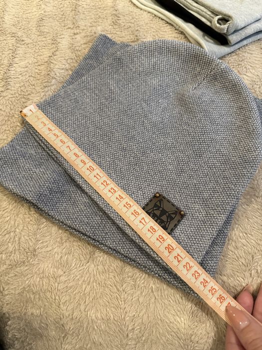 Комплект шапка з хомутом