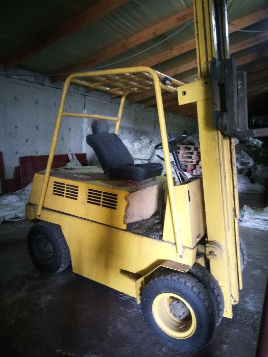 Продам вилочный погрузчик Балканкар