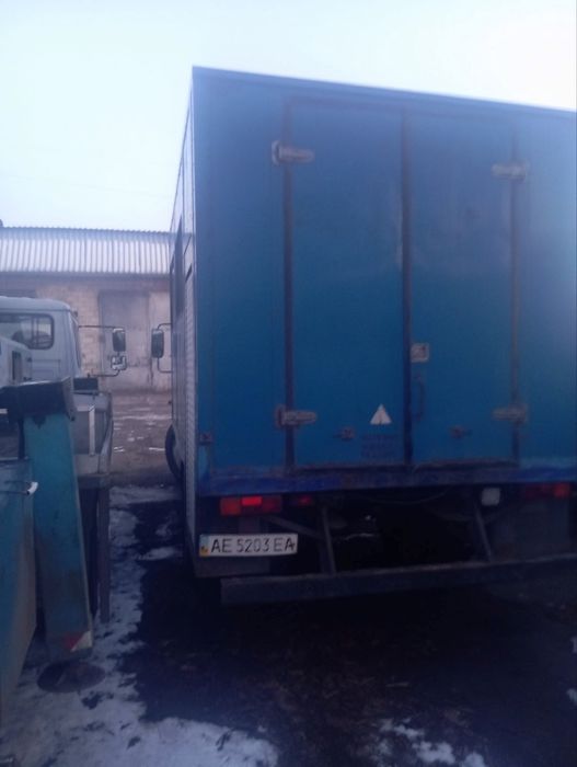 Фургон майстерня будка