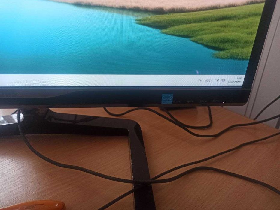 Монітор 23 дюйма