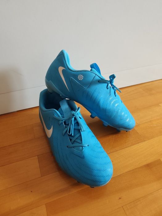 Chuteiras adidas/nike