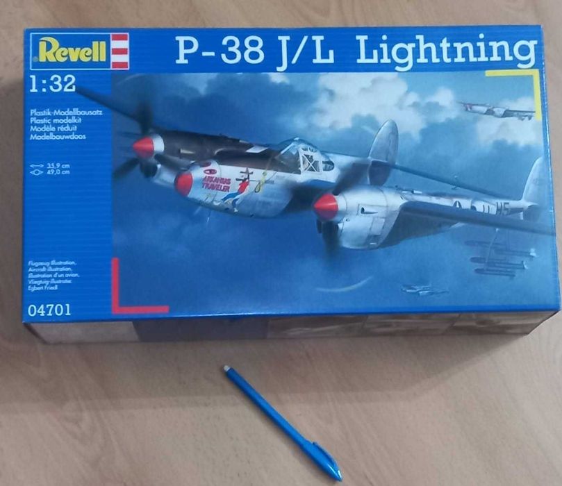 Kit 1:32 Avião Lockheed P-38 Lightning NOVO!