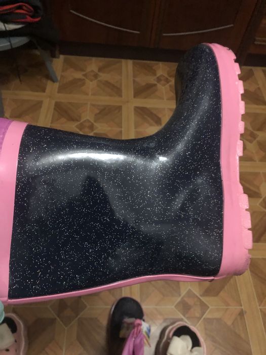 Резиновые сапоги