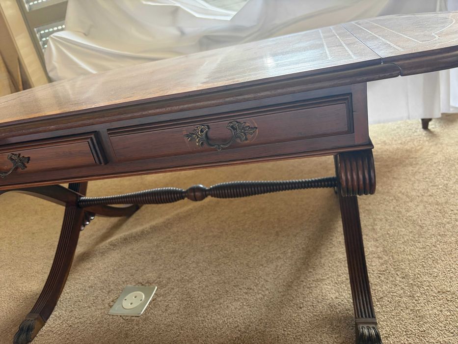 Mesa de Apoio / Centro Antiga Dobrável com Marquetaria – Estilo D. Maria II
