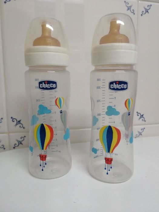 Biberões Chicco oferta escova 3em1