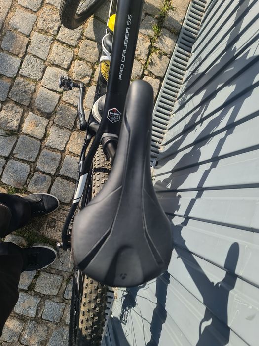 Vendo bicicleta  de btt Trek roda 29 carbono