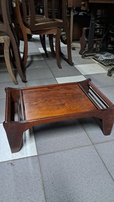 Mesa de leitura ou pc