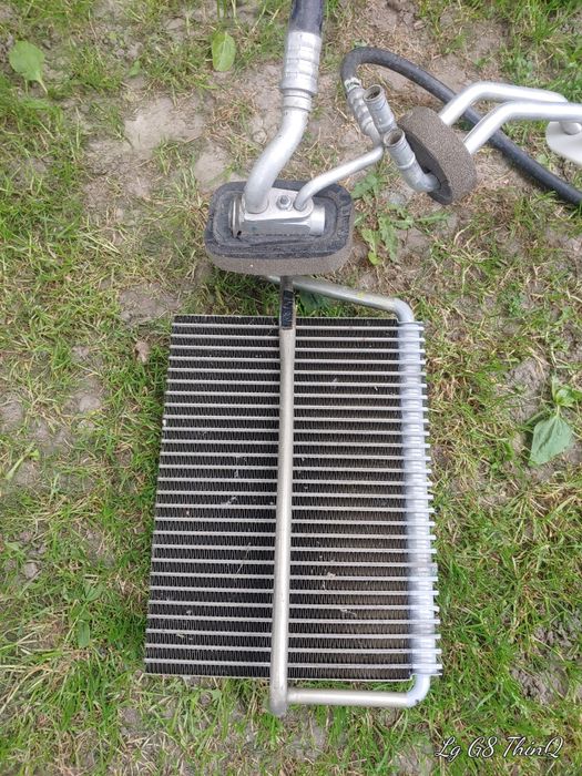 Продам радіатор кондиціонера мерседес 210