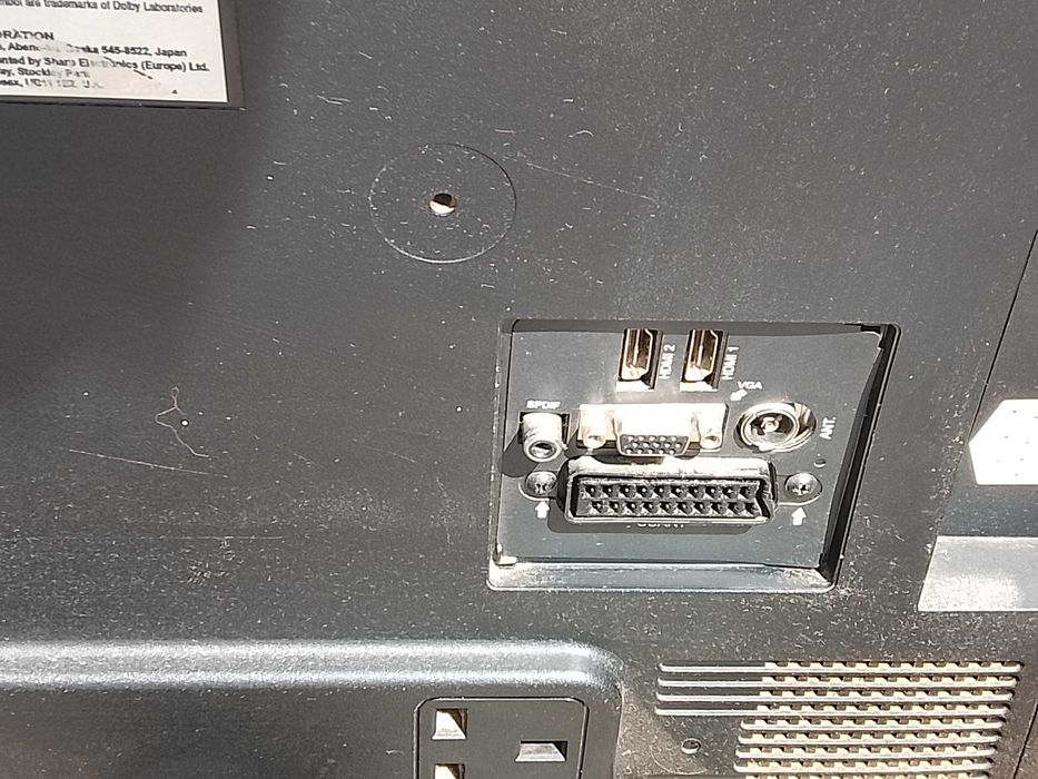 Telewizor Sharp 32 cale - sprawny brak pilota / Polecam