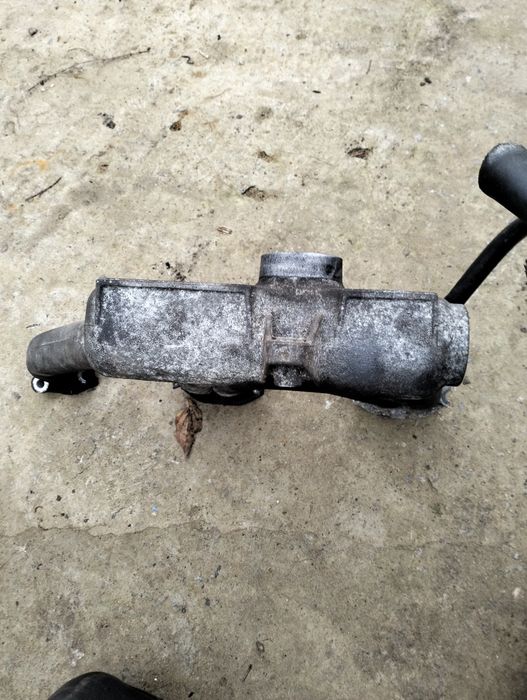 Впускний колектор ом617