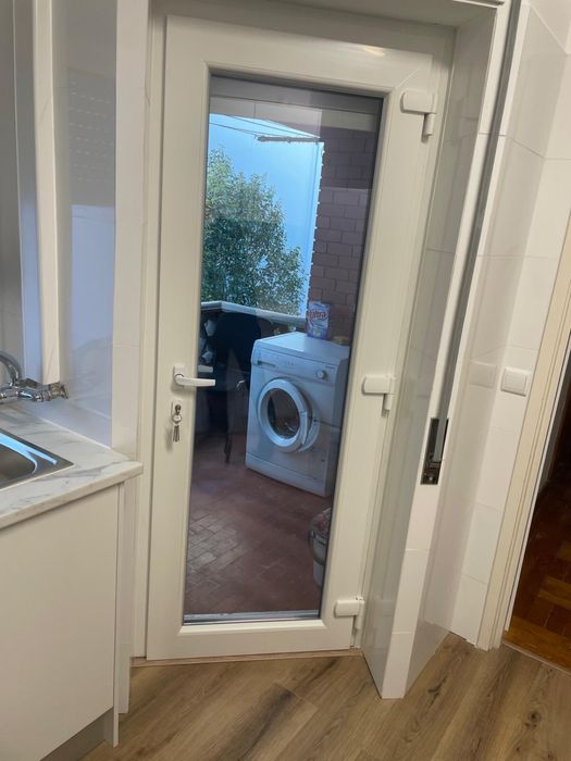 Alugua-se quartos em Coimbra em apto T3