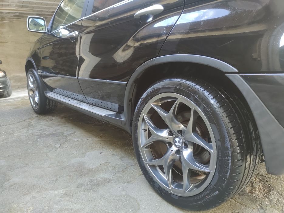 Vendo BMW x5  ano 2002 selo barato