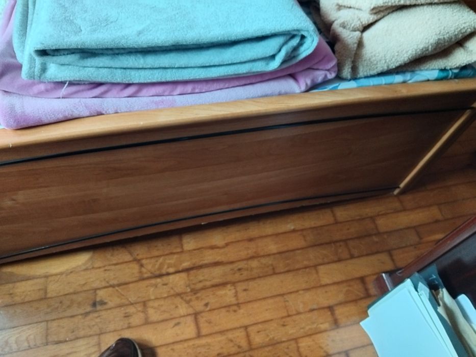 Cama de casal com estrado e colchão