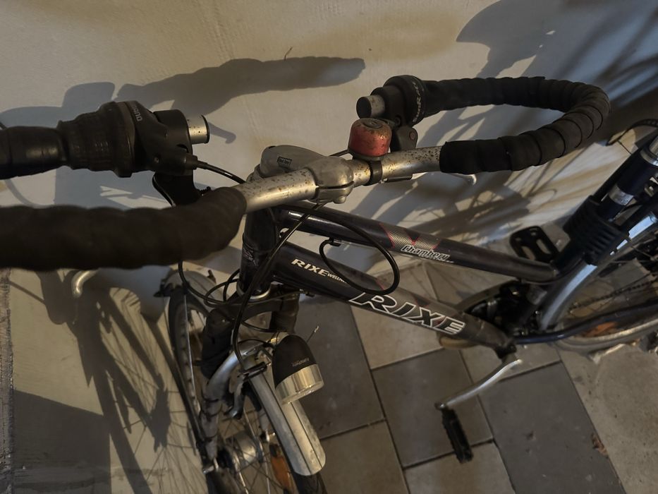 Rixe Велосипед та дитяче велокрісло