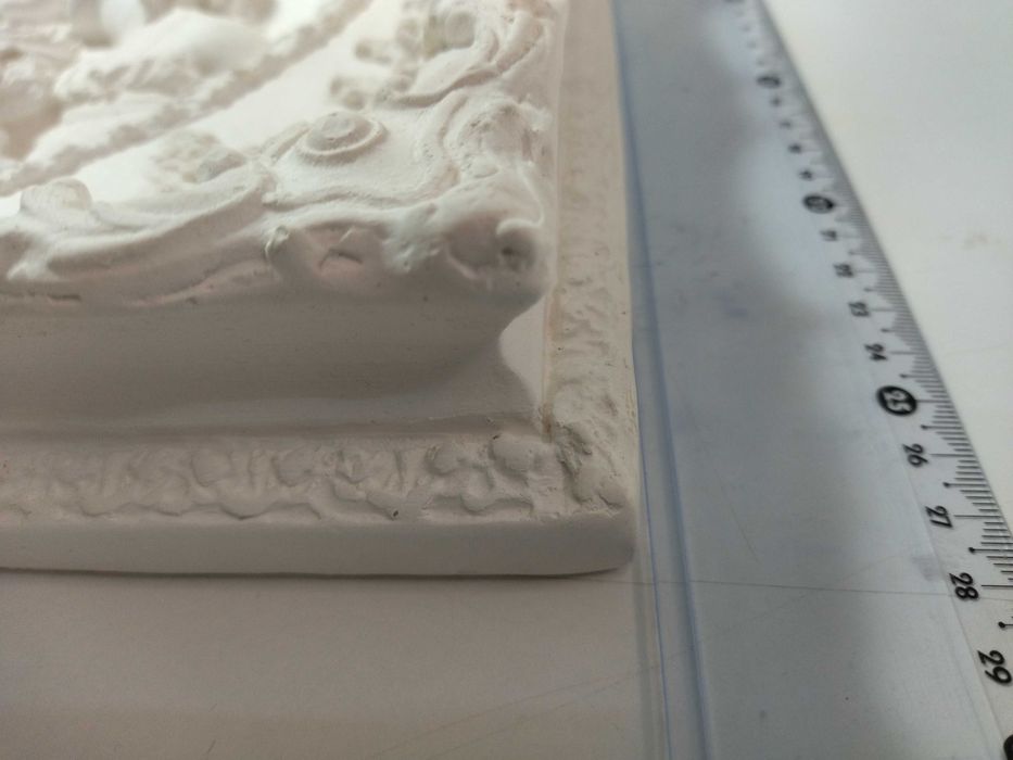 Peça em Gesso com Relevo  (para pintar ou não)