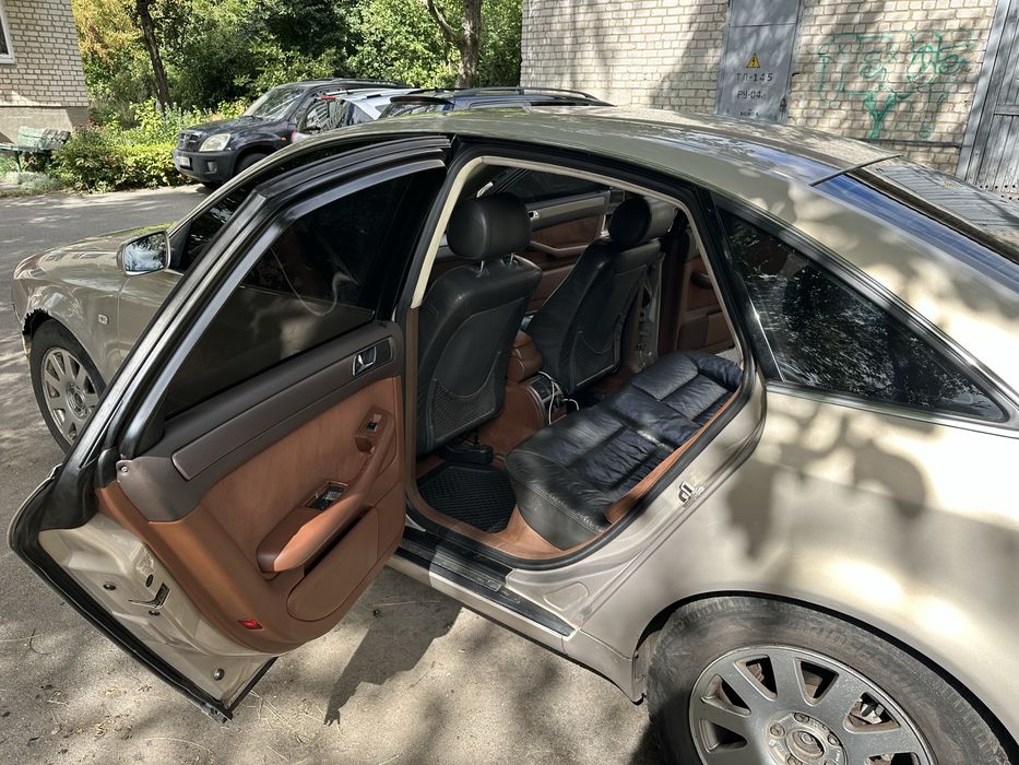 Audi A6 C5 2.4 V6 | Газ/бензин | Механіка