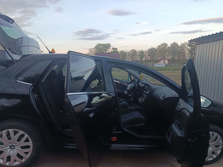 Samochód Citroen C4