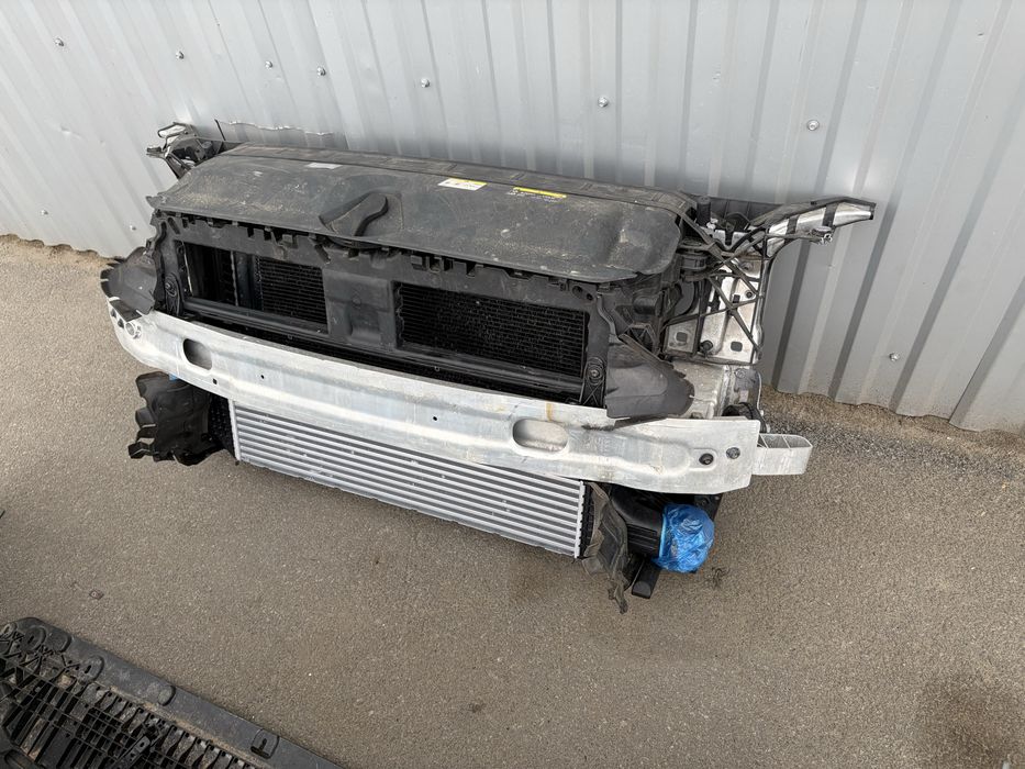Audi a4 b9 запчастини в нявності