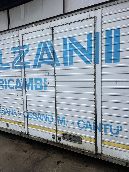 Kontener aluminiowy magazyn zamykany długi 5m