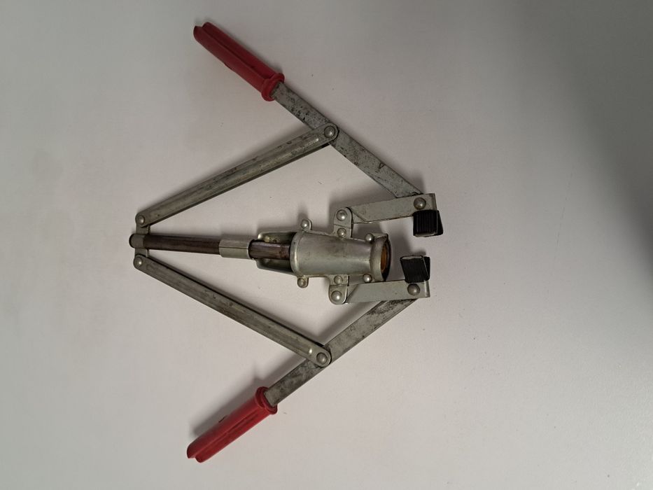 Engarrafador manual