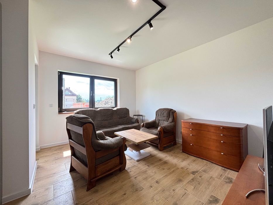 Mieszkanie bezczynszowe M3 - 42 m2, umeblowane - 2.800 zł