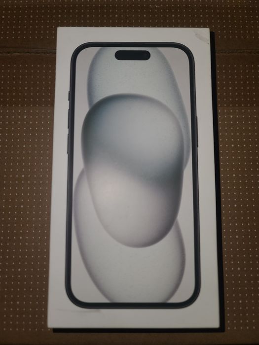 Смартфон Apple iPhone 15 128GB (MTP03RX/A) Black . НОВЫЙ. ОФИЦИАЛЬНЫЙ.