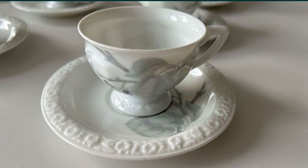 Filiżanka Rosenthal jeżyna