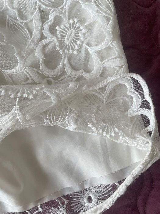 Блуза з мережива