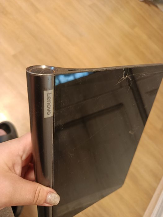 Нетбук та планшет. На відновлення або на запчастини