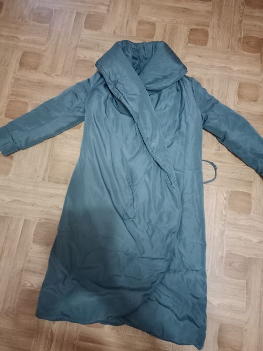 Плащь женский куртка пальто